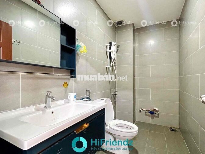 Căn hộ mini Full Nội thất 40m2 có Ban công lớn kế cầu Nguyễn Văn Cừ