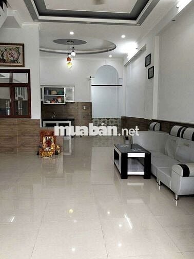 Nhà phố 72m gần chợ Bình An và làng đại học quốc gia Tphcm