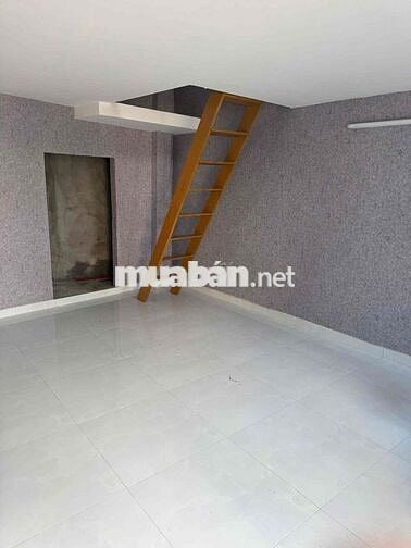 🔥Cho Thuê NHÀ NGUYÊN CĂN 1 TRỆT 1 LẦU - Ngay CHỢ BÀ CHIỂU.