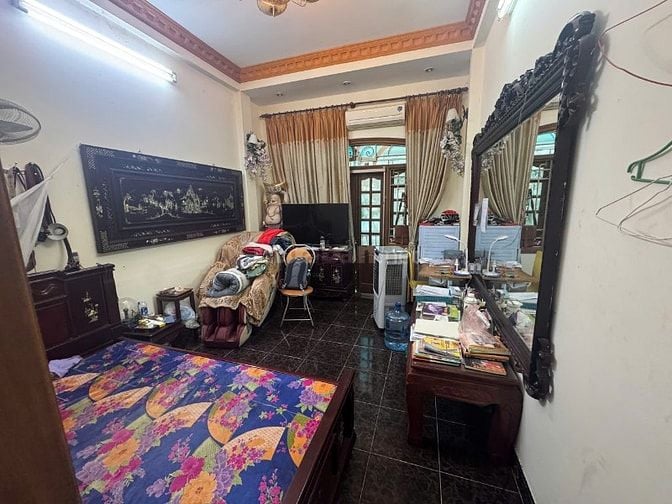 Nhà mặt phố Đặng Tiến Đông View toàn cảnh Hồ Hoàng Cầu, Đống Đa