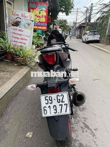 xe để trùm mền ít đi