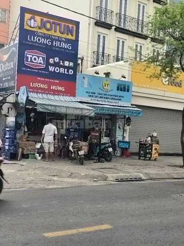 Bán nhà căn đôi ngay góc 2 mặt tiền đang cho thuê 30triệu 1 tháng