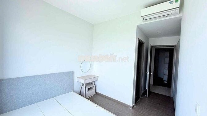 bán căn 85m2 ,3PN.2WC giá 3ty600( dang cho thuê 9tr) sổ hồng cầm tay