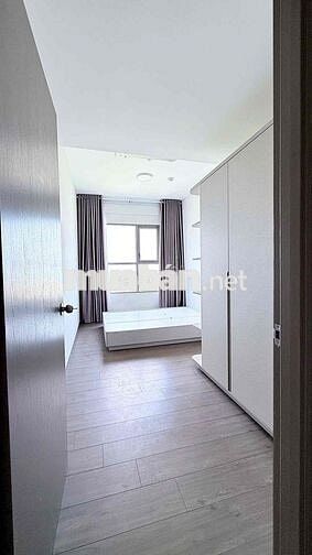 bán căn 85m2 ,3PN.2WC giá 3ty600( dang cho thuê 9tr) sổ hồng cầm tay