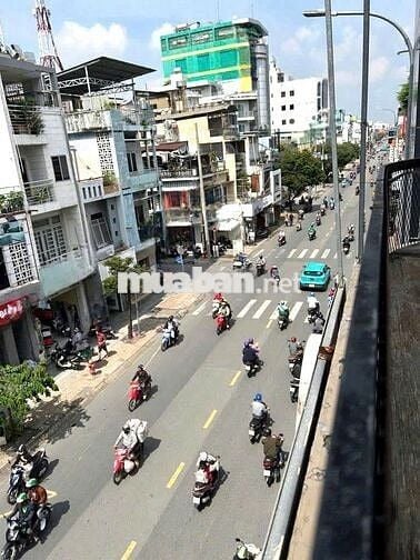 Cho Thuê Nhà Đường Cách Tháng 8, Tân Bình ( GÓC - KINH DOANH TỰ DO )