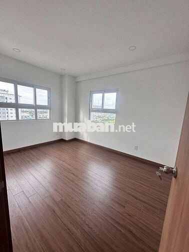 Cho thuê căn hộ Conic Boulevard 3PN DT 114m2 giá 8tr5