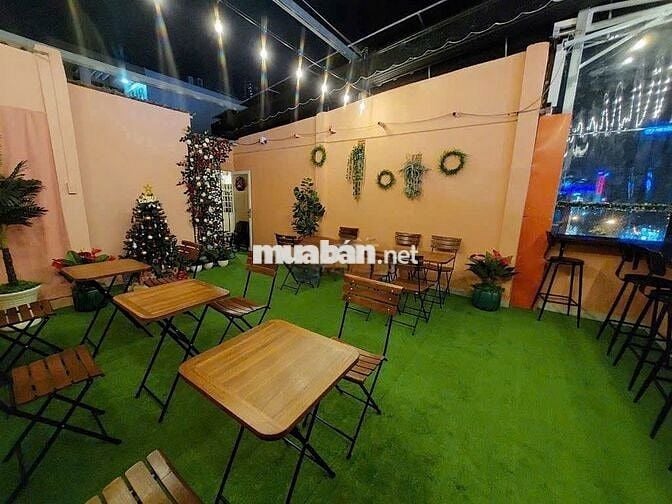 Cho Thuê Nhà Đường Cách Tháng 8, Tân Bình ( GÓC - KINH DOANH TỰ DO )