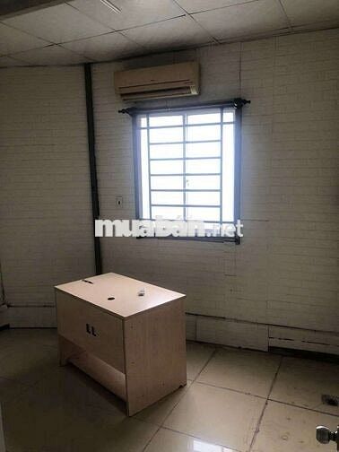 Nhà cho thuê 3m × 5m 2 lầu 2p ngủ