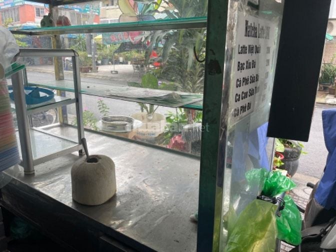 Cần thanh lí xe tủ kiếng bán trà sữa hay bánh mì..v..vv..