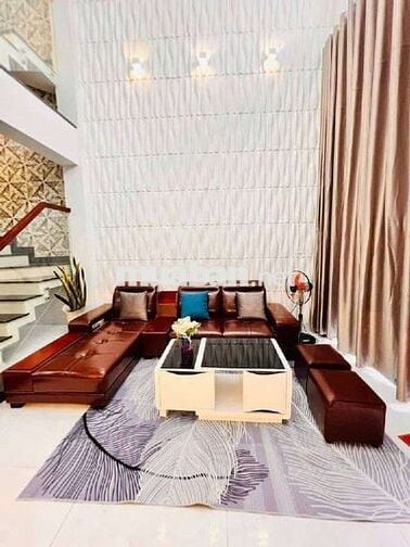 NHÀ TIỆN KINH DOANH MỚI ĐẸP SANG 5X23 ĐƯỜNG HƯƠNG LỘ11. H BÌNH CHÁNH.