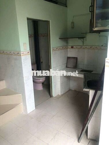 Nhà cho thuê 3m × 5m 2 lầu 2p ngủ