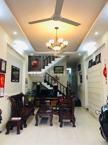 Bán nhà mặt tiền đẹp Nguyễn Thị Thập gần Phú Mỹ Hưng, DT: 4.1x29m 