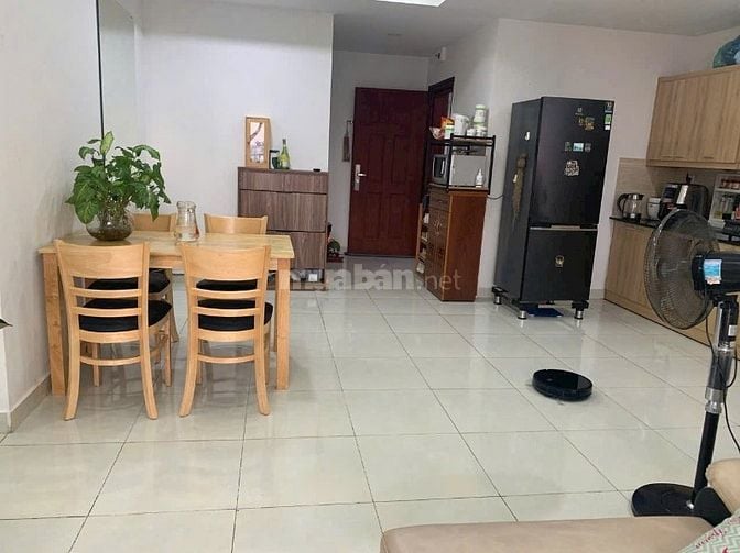 Bán căn hộ CC 595 Cách Mạng Tháng Tám, 60M2, 2PN, P10, Q10, HCM