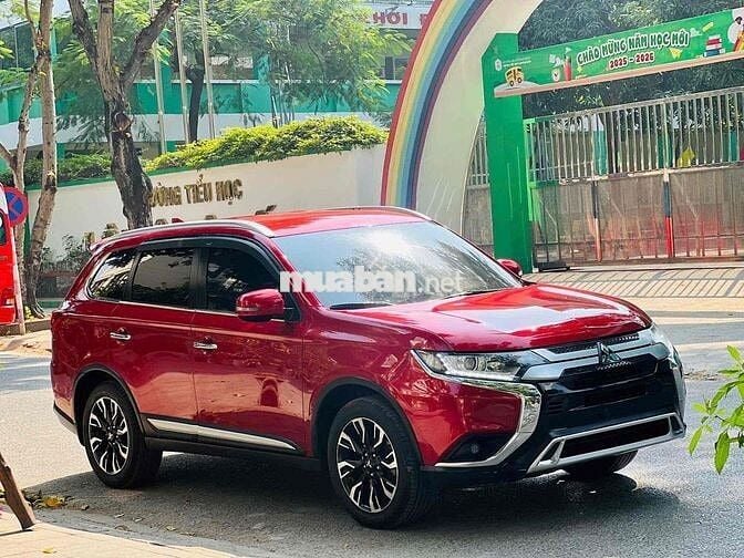 Mitsubishi Outlander 2022 2.0 CVT - 60737 km