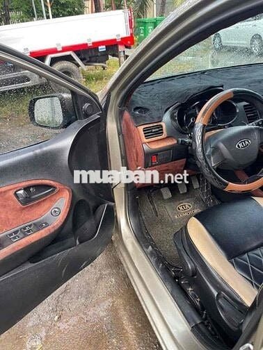 Kia Morning 2011 1.0 AT - 680000 km