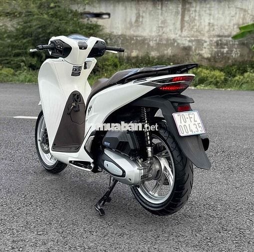 Honda SH 160i ABS 2023 Trắng 8000 km