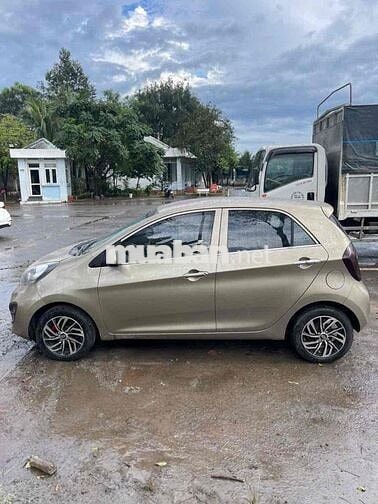 Kia Morning 2011 1.0 AT - 680000 km