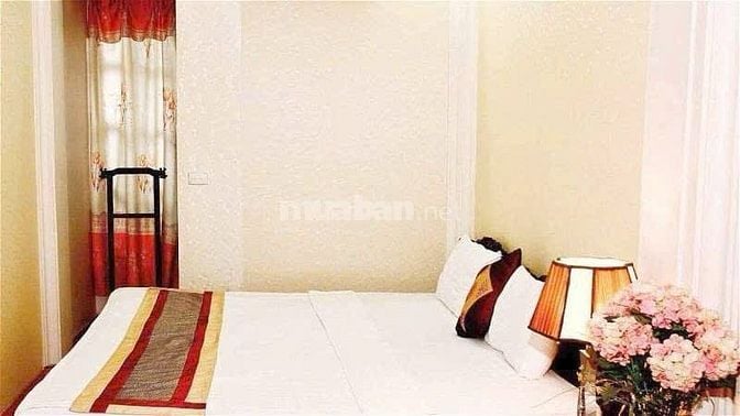 BÁN nhà tại 71 Hàng Lược. Trung tâm phố cổ Quận Hoàn Kiếm, DT 53 m2