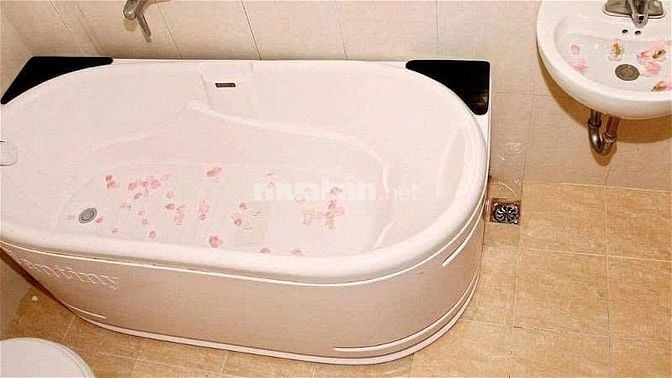 BÁN nhà tại 71 Hàng Lược. Trung tâm phố cổ Quận Hoàn Kiếm, DT 53 m2