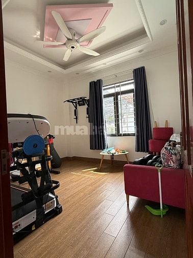 BÁN NHÀ LIỀN KỀ  KHU TRUNG TÂM HÀNH CHÍNH P5Q8