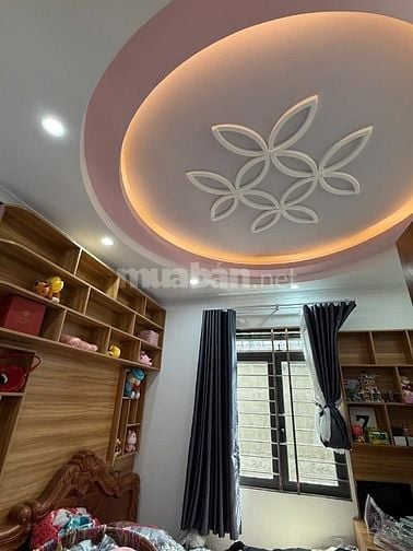 BÁN NHÀ LIỀN KỀ  KHU TRUNG TÂM HÀNH CHÍNH P5Q8