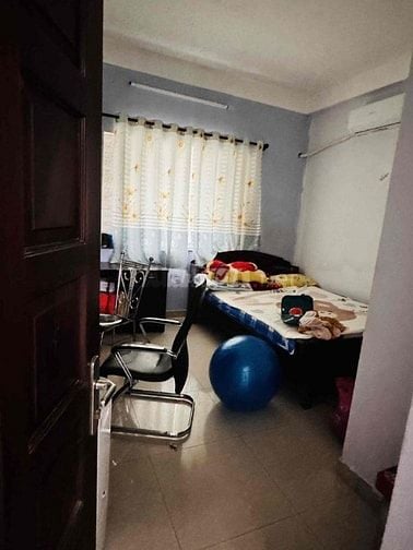 Cho thuê nhà đường số 43 phường Tân Phong Quận 7. Gần Nguyễn thị Thập,