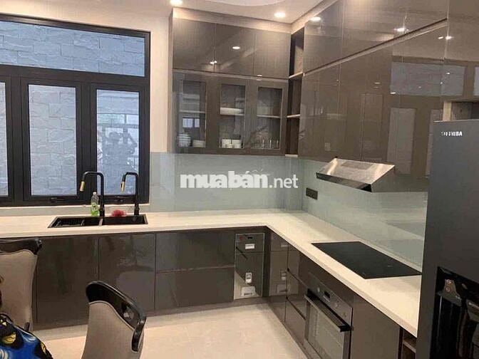 Cho Thuê Nhà Mới Sang , Full Nội Thất , Ô Tô Ngủ Trong Nhà