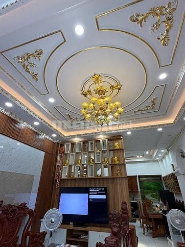 BÁN NHÀ LIỀN KỀ  KHU TRUNG TÂM HÀNH CHÍNH P5Q8