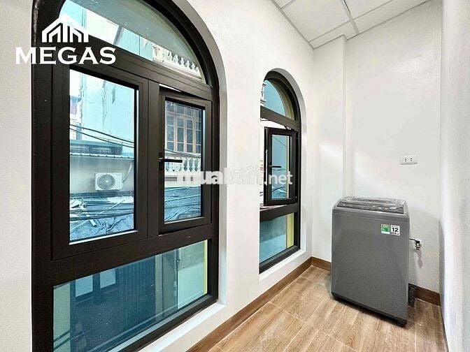 CHO THUÊ CĂN HỘ STUDIO MỚI TINH SIÊU THOÁNG NGAY CÔNG VIÊN HOÀ BÌNH