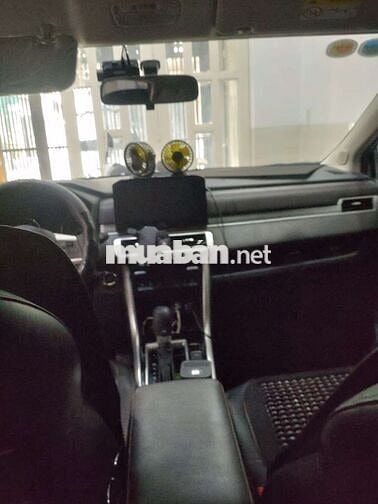 Xpander 2022 AT Premium - 30000 km