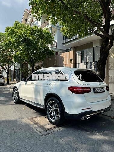 Mercedes Benz GLC 300 4MATIC 2019 - 43.500 milies