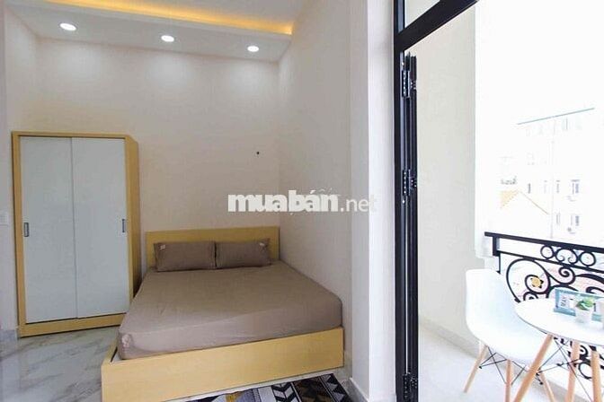 Căn hộ studio ban công/ cửa sổ chính chủ cho thuê như hình