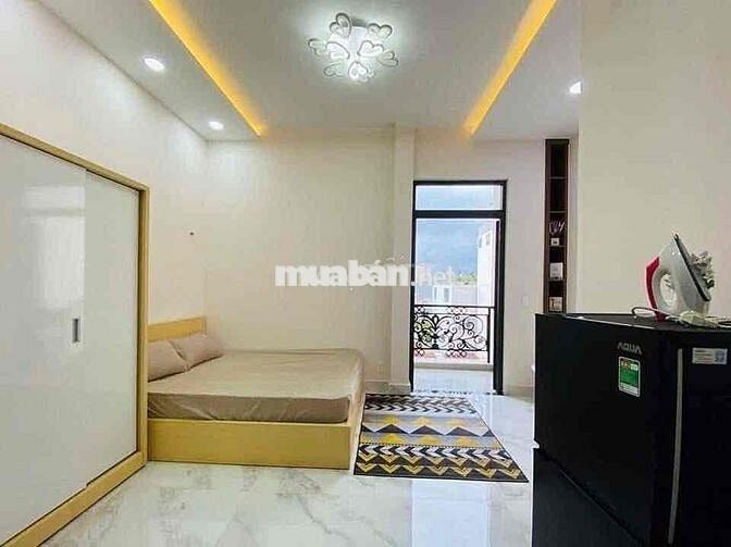 Căn hộ studio ban công/ cửa sổ chính chủ cho thuê như hình