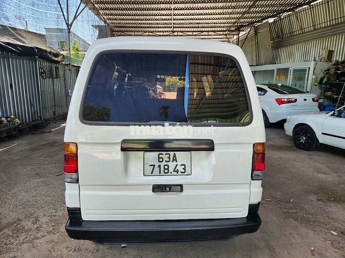 Suzuki 7 chổ 2001