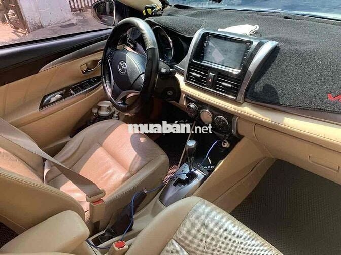 Toyota Vios Trắng 5 chỗ Tự động