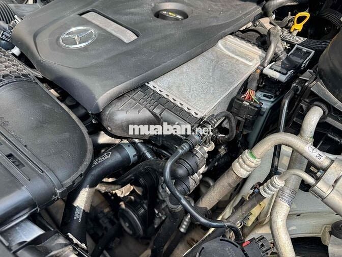 Mercedes Benz GLC 300 4MATIC 2019 - 43.500 milies