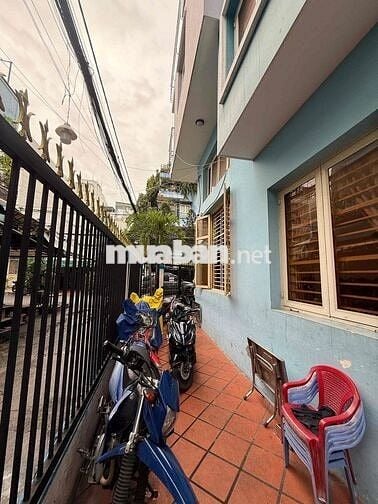 Nhà hẻm 163 Tô Hiến Thành Quận 10 cho thuê