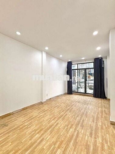 HẺM XE HƠI – SÁT MẶT TIỀN – 
5 TẦNG BTCT – 4PN • 5WC  – SỔ A4