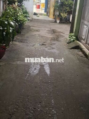 Nhà sổ hồng riêng mà giá như vi bằng, bao sang tên.