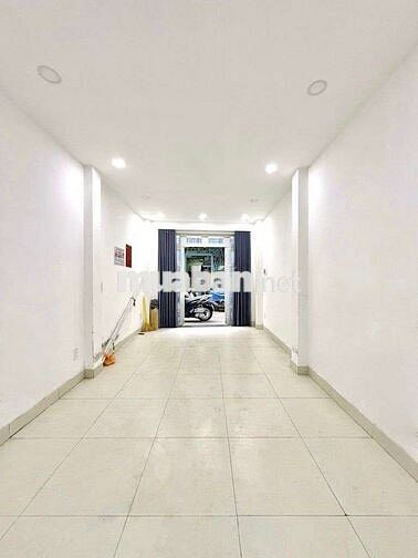 HẺM XE HƠI – SÁT MẶT TIỀN – 
5 TẦNG BTCT – 4PN • 5WC  – SỔ A4