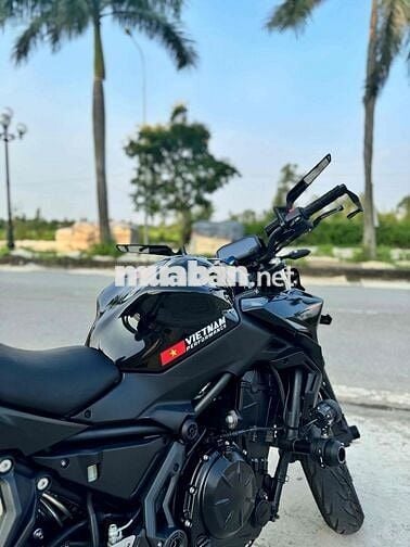 Kawasaki Z650 2021 màu Đen