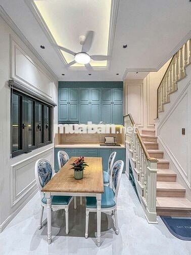 Nhà Đẹp Phong Cách Tây Âu Hẻm Hùng Vương