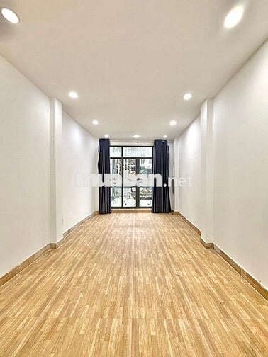 HẺM XE HƠI – SÁT MẶT TIỀN – 
5 TẦNG BTCT – 4PN • 5WC  – SỔ A4