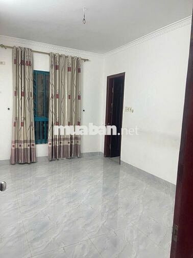 Cho thuê CH CT4 Mỹ Đình Sông Đà 135m2 4PN 3VS đồ cơ bản giá 17tr/th