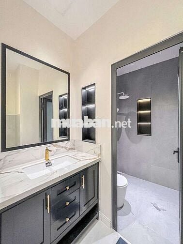 Nhà Đẹp Phong Cách Tây Âu Hẻm Hùng Vương