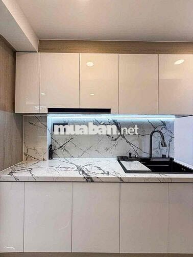 Nhà siêu đẹp 4 lầu CMT8 q3 20m2 (3m x 7m )