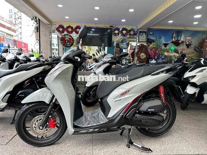 SH 160i ABS + HSTC 9/2024 Xám XM BSTP Chính Chủ