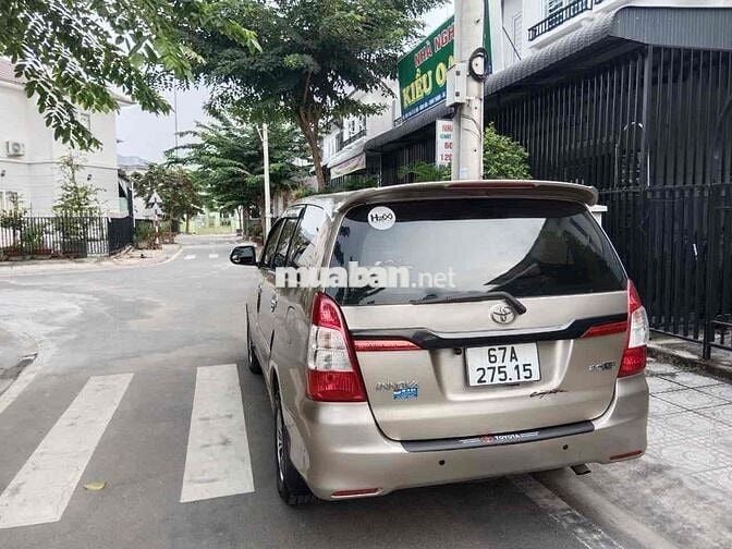 xe innova 2013 số sàn 2xx triệu