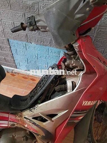 xe công an thanh lý máy êm vàng ngoài củ theo năm