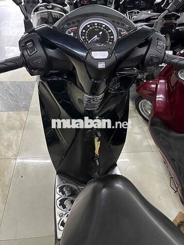 📌📣 Sh125i 2019 đen bóng mới keng, hàng hiếm.